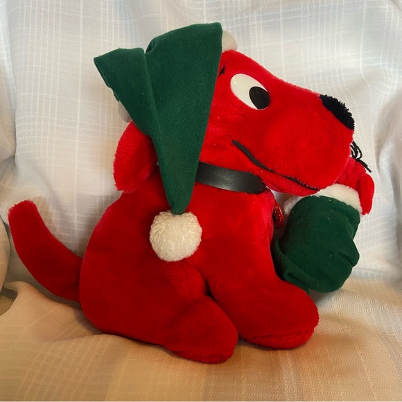 Clifford The Big Red Dog Holiday Plush With puppy In Stocking - Picture 4 of 5